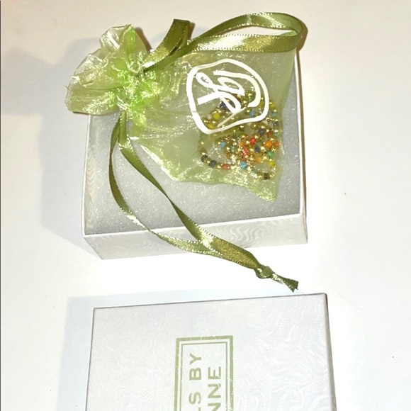 Jewels By Joanne Gold Beaded Necklace - Picture 4 of 5